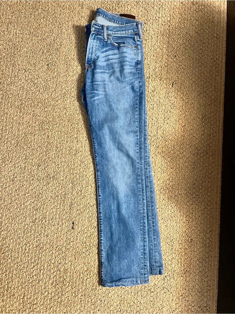 Abercrombie & Fitch Kennan Straight Light Blue Jeans
